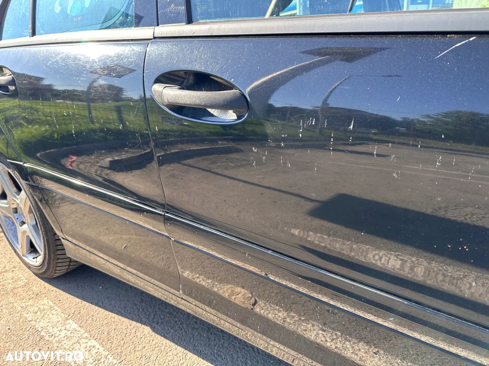 Mercedes-Benz C - 27