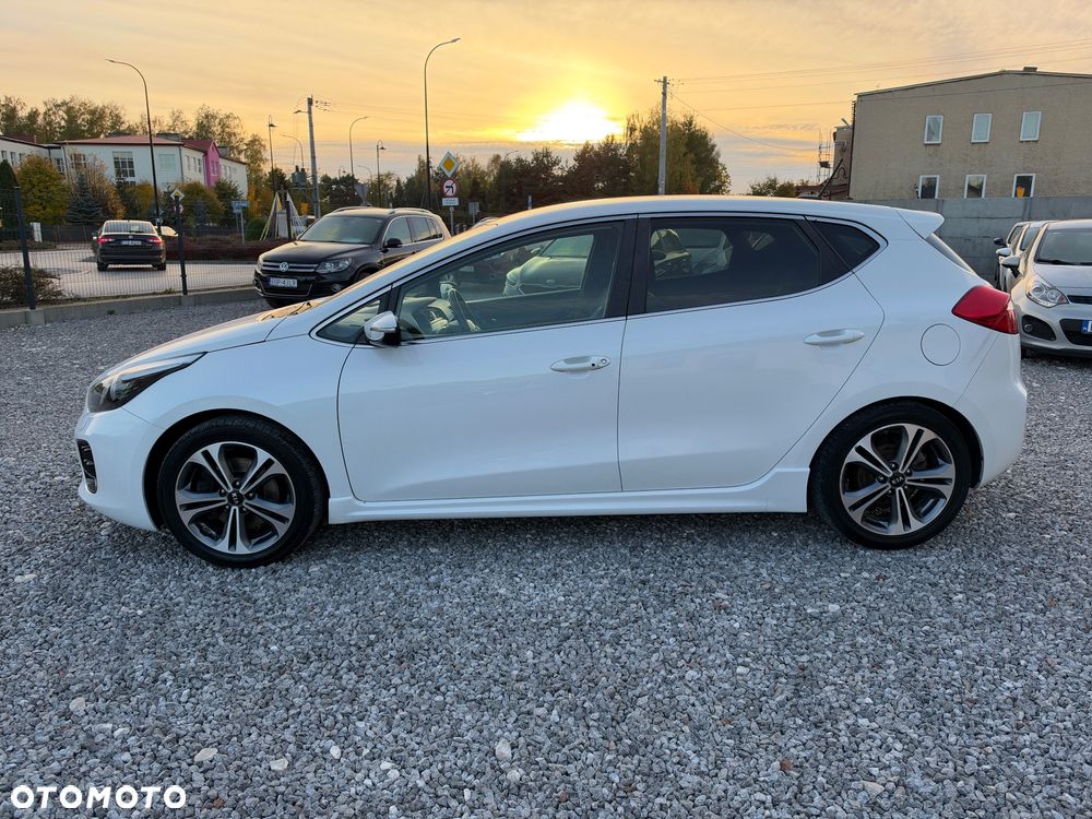 Kia Ceed 1.6 CRDi GT Line - 6