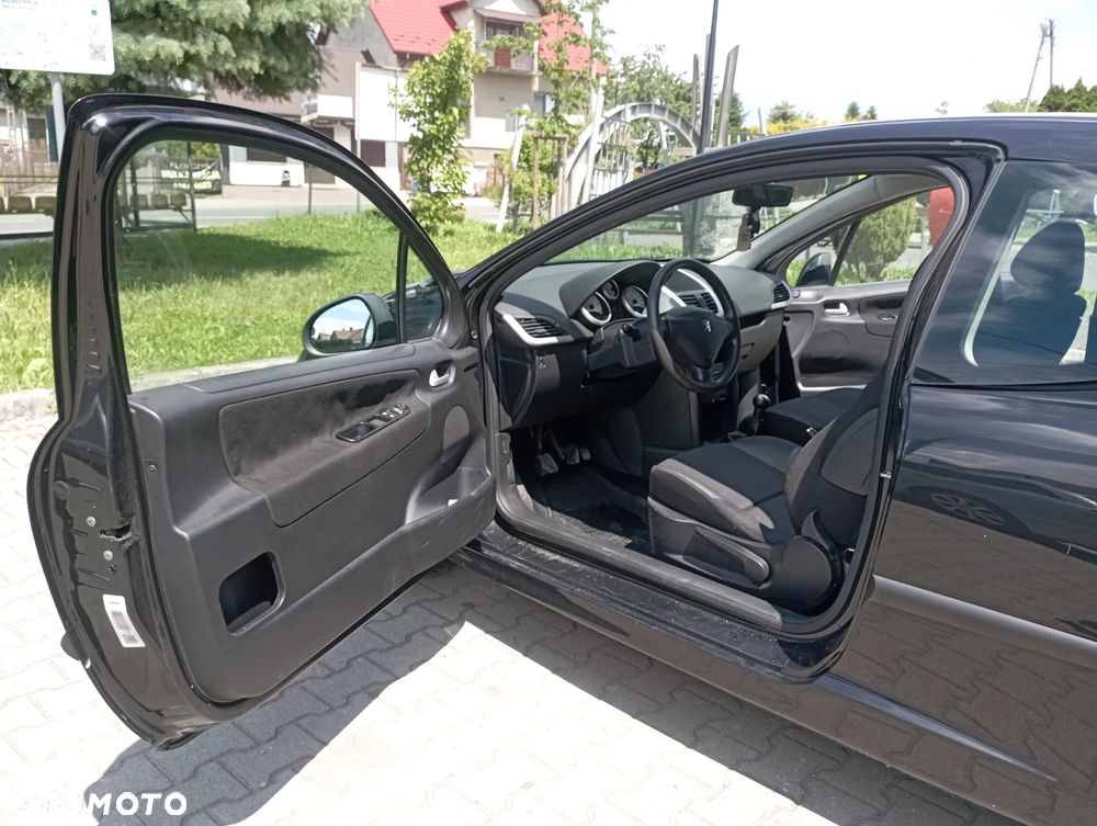 Peugeot 207 70 HDi FAP Filou - 5