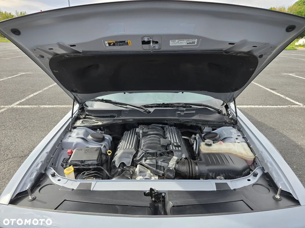 Dodge Challenger - 29