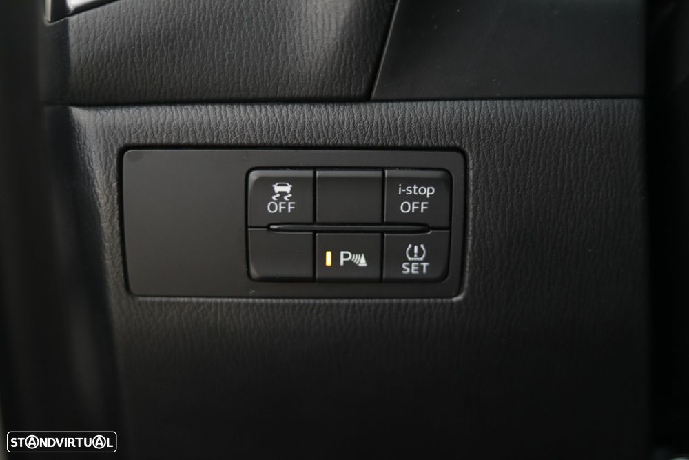 Mazda 3 1.5 Sky-D Evolve HS Navi - 21