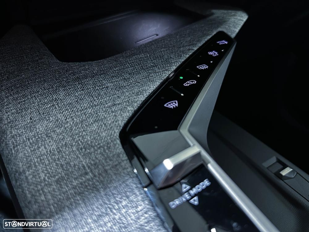 Peugeot 3008 1.2 Hybrid GT e-DCS6 - 49