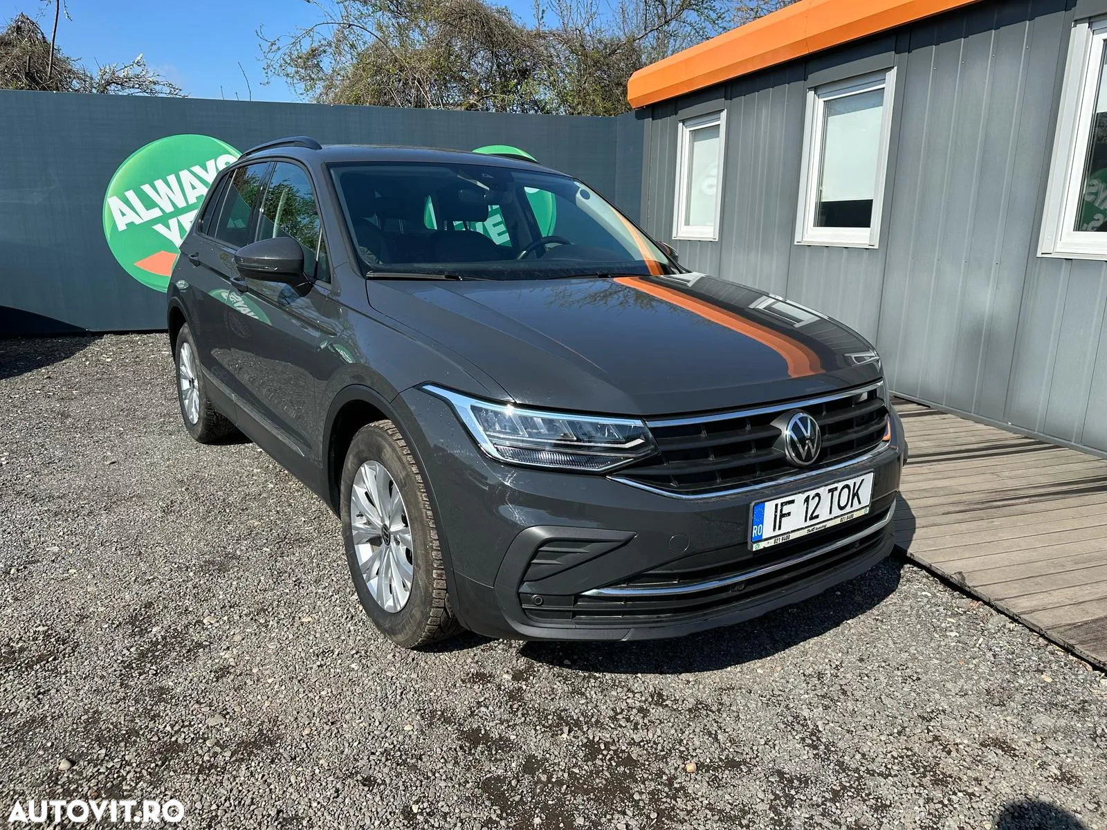 Volkswagen Tiguan 2.0 TDI SCR DSG Life - 4