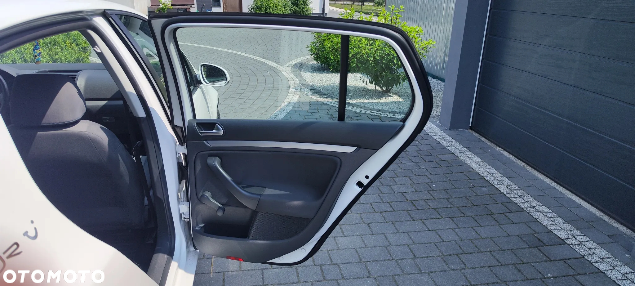 Volkswagen Golf - 3