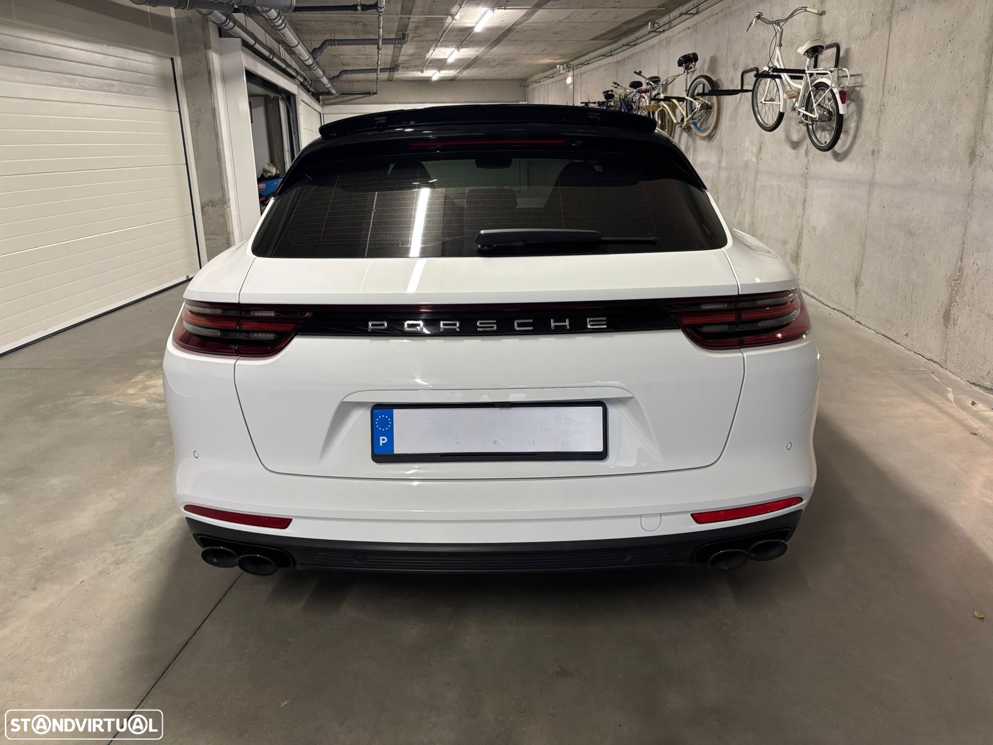 Porsche Panamera Sport Turismo 4 E-Hybrid - 5