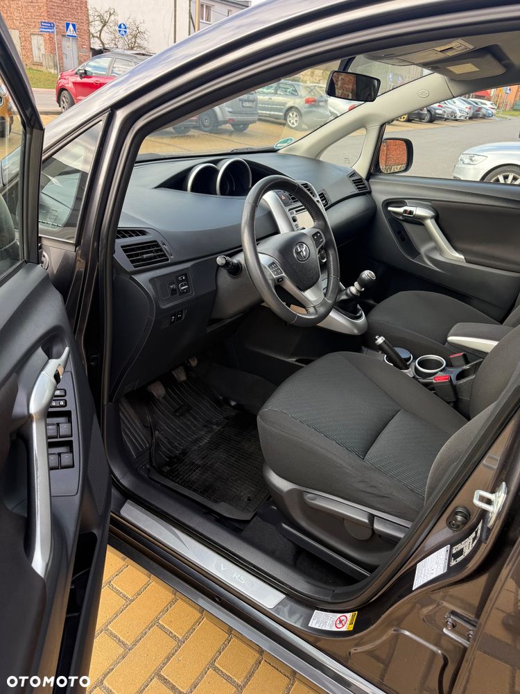 Toyota Verso 1.6 Travel - 14