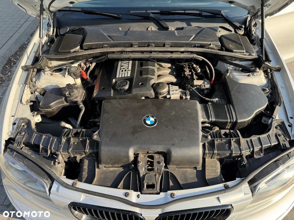 BMW Seria 1 118i Edition Sport - 15