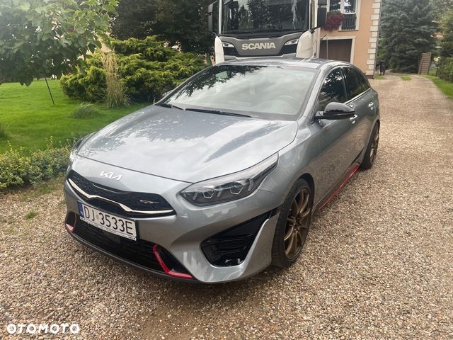 Kia ProCeed - 1