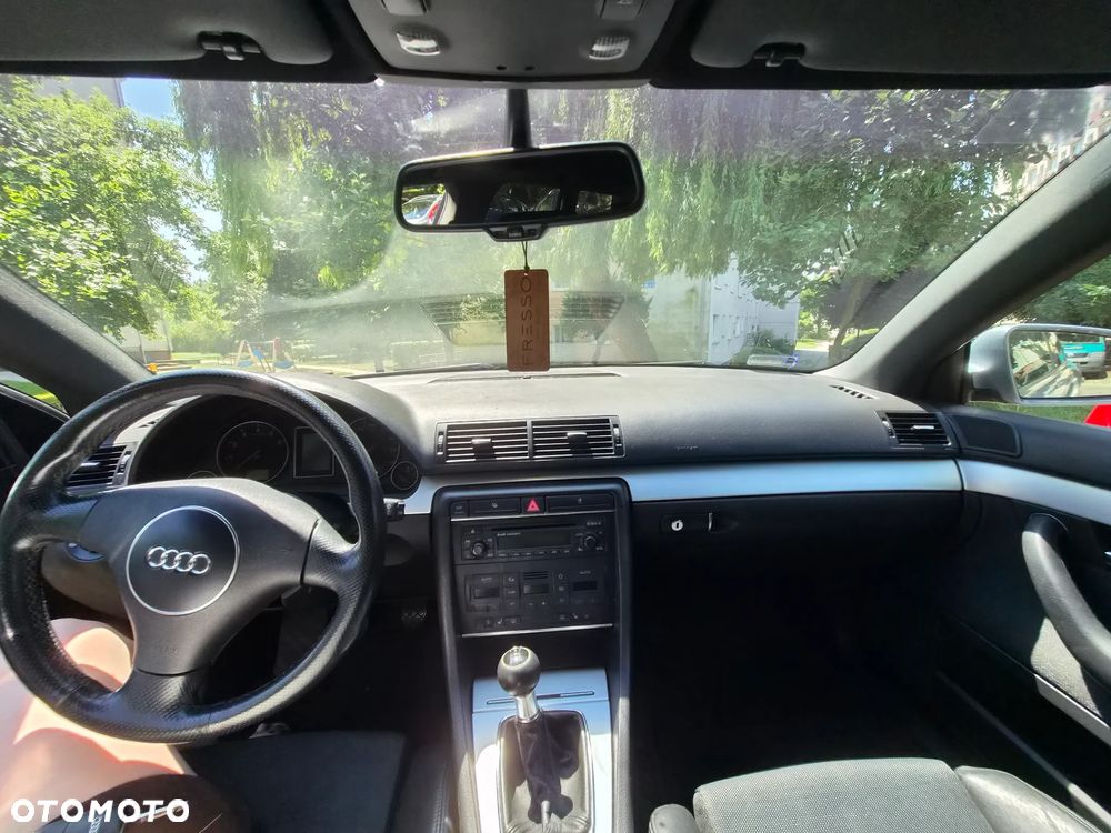 Audi A4 Avant - 7