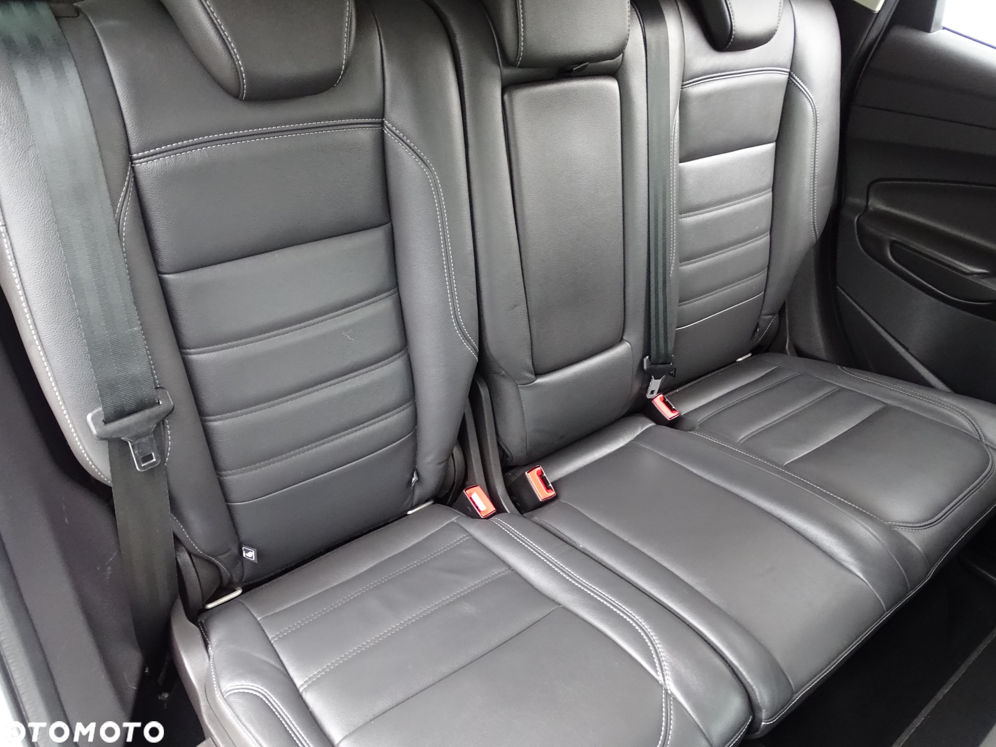 Ford Kuga 2.0 TDCi 4x4 Titanium - 22
