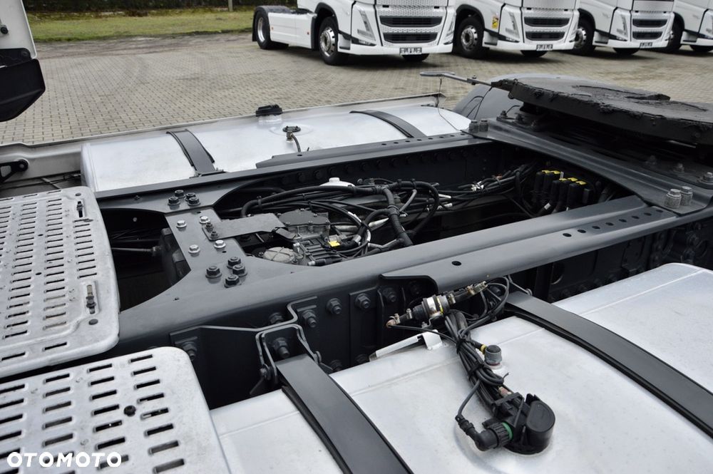 DAF XG 530 / ZF INTARDER / KLIMA POST. / FULL LED / SUBWOOFER! - 20