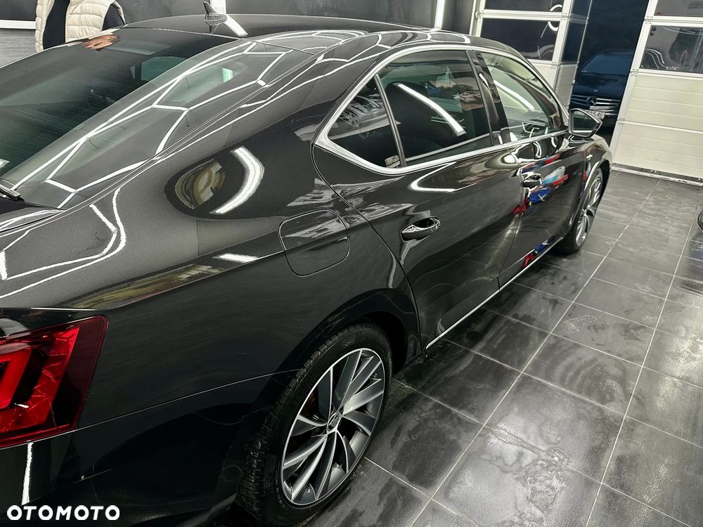 Skoda Superb 2.0 TSI 4x4 L&K DSG - 3