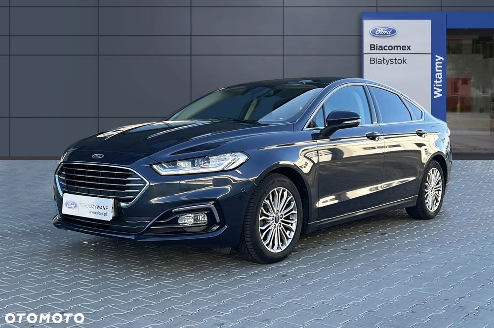 Ford Mondeo 2.0 Hybrid Titanium