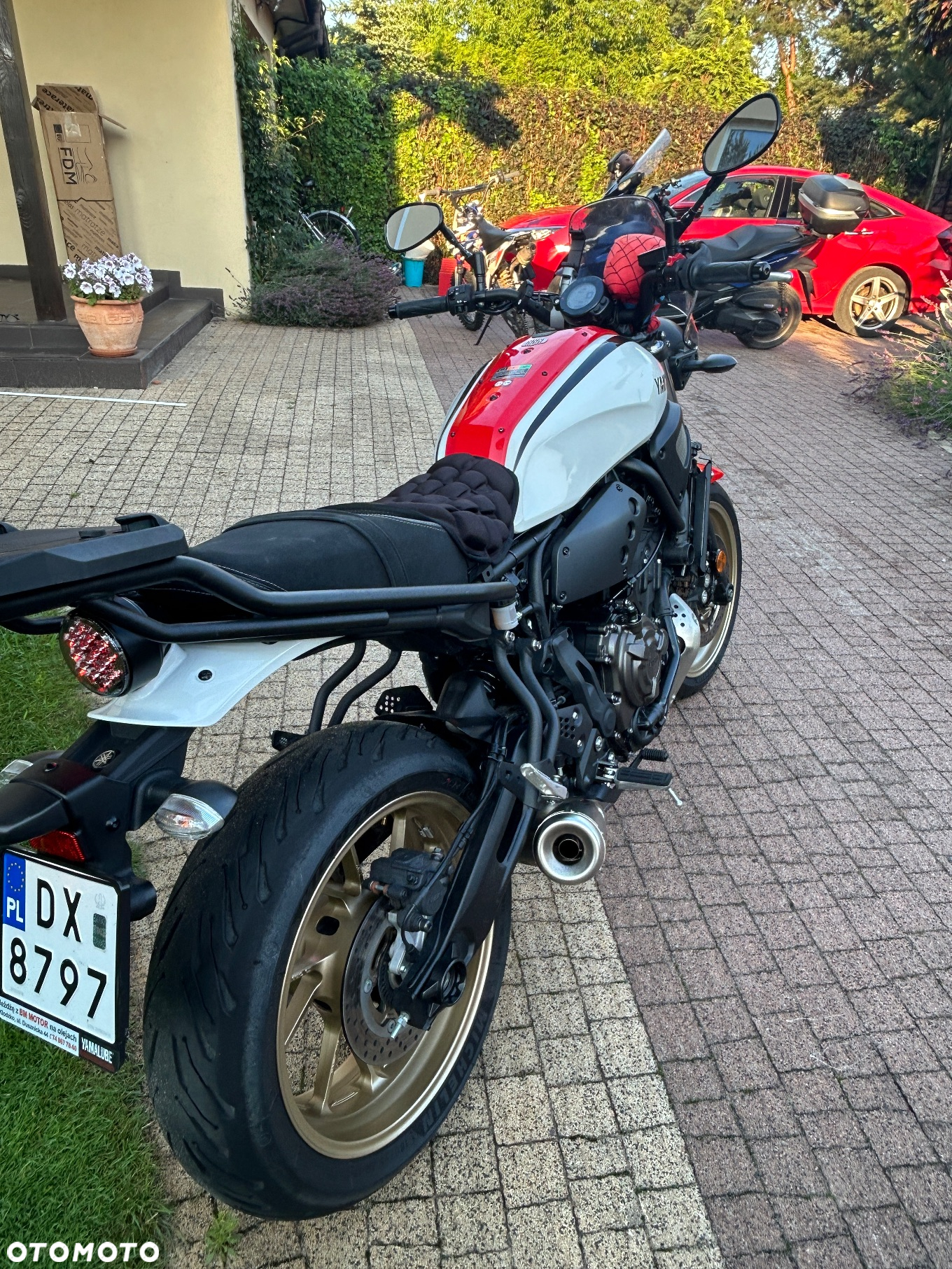 Yamaha XSR - 25