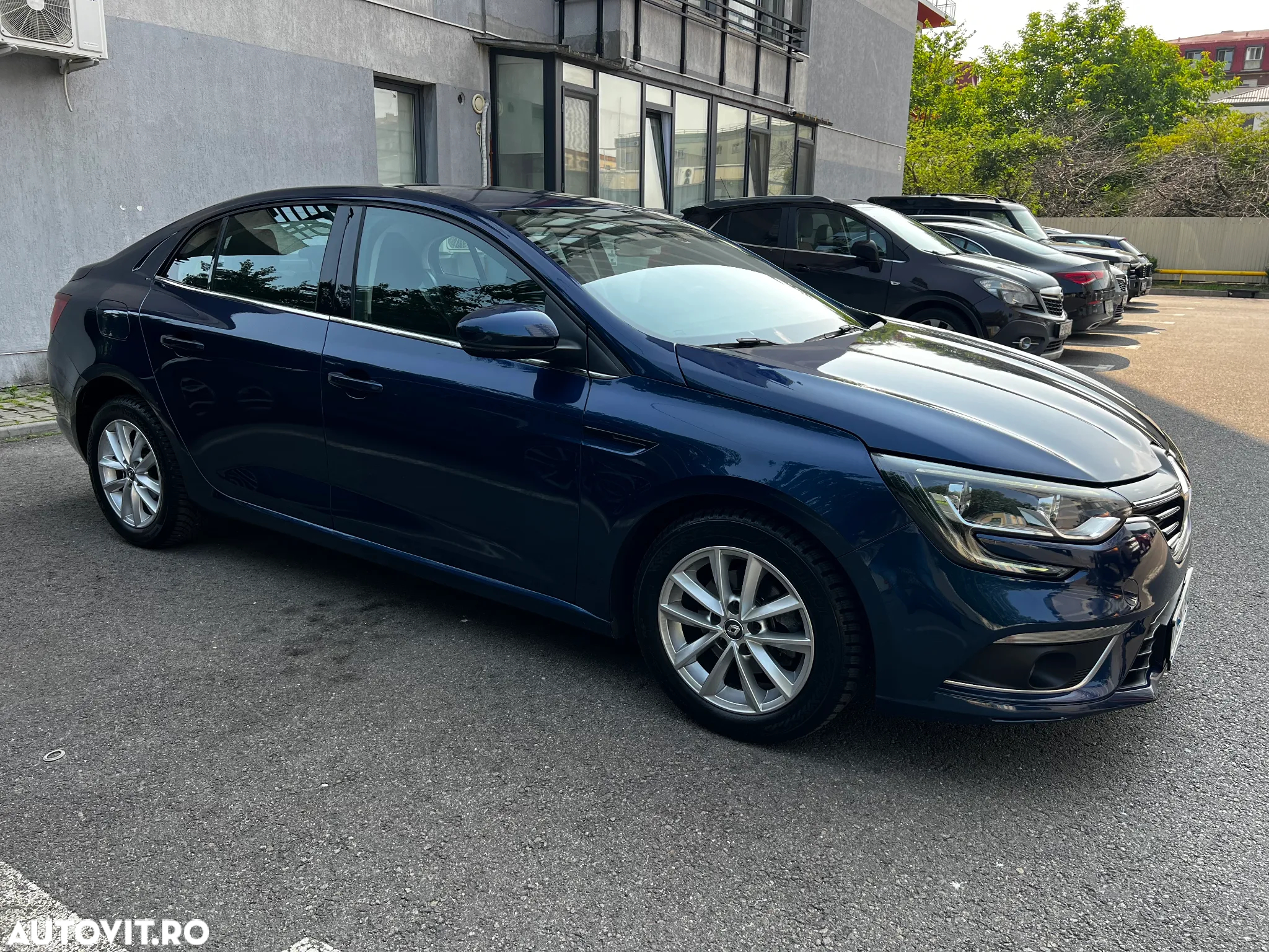 Renault Megane Estate 1.5 dCI EDC Zen - 8