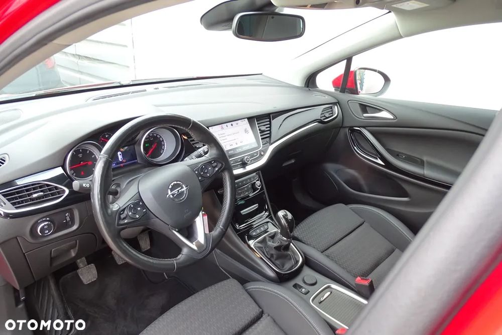 Opel Astra 1.4 Turbo Sports Tourer Innovation - 12