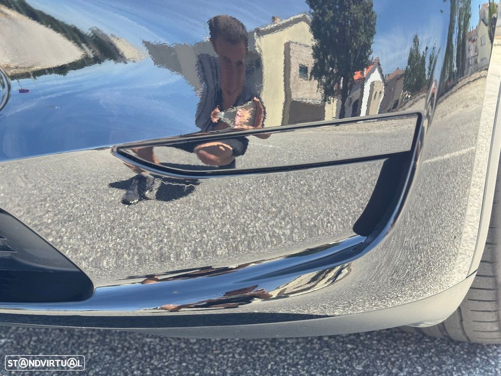 Tesla Model Y Tração Traseira - 52