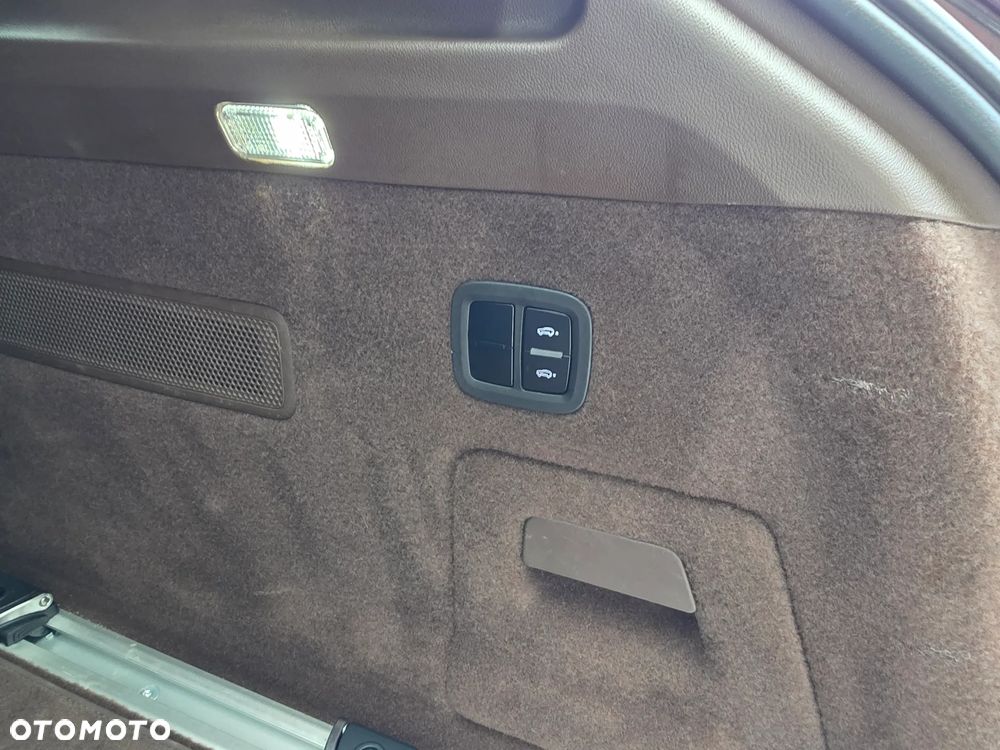 Porsche Cayenne E-Hybrid Platinum Edition - 31