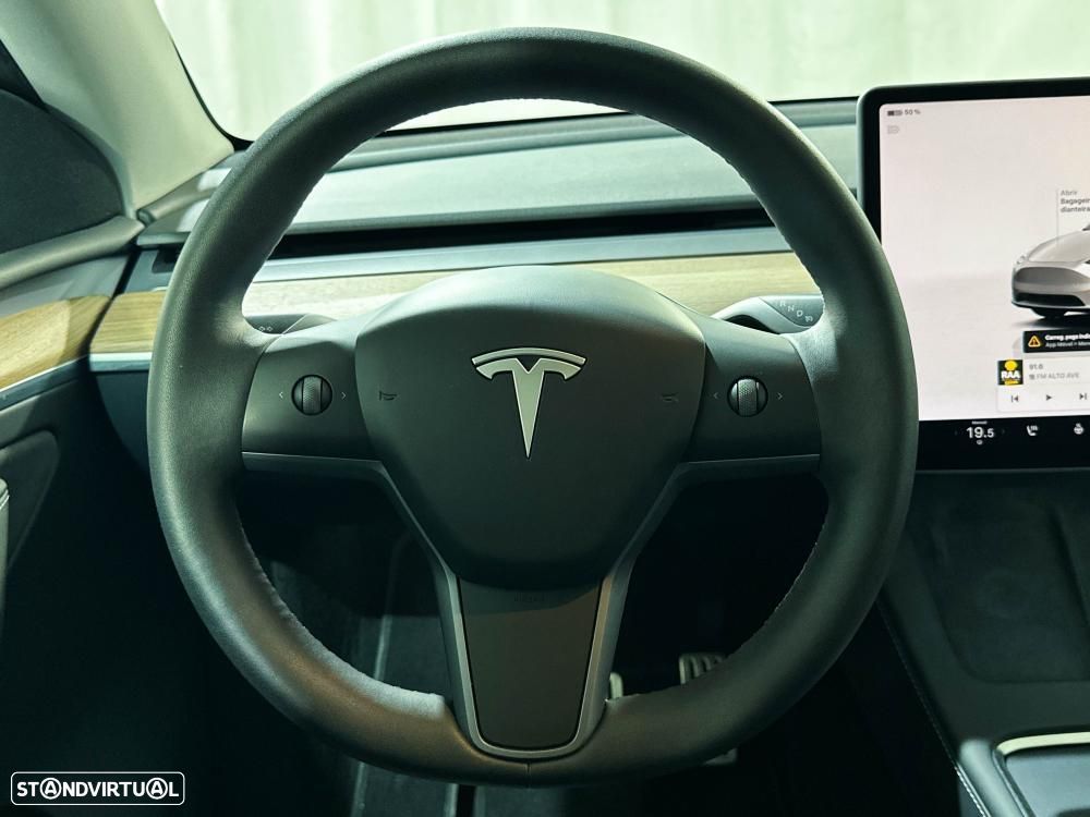 Tesla Model Y Performance Dual Motor AWD - 20