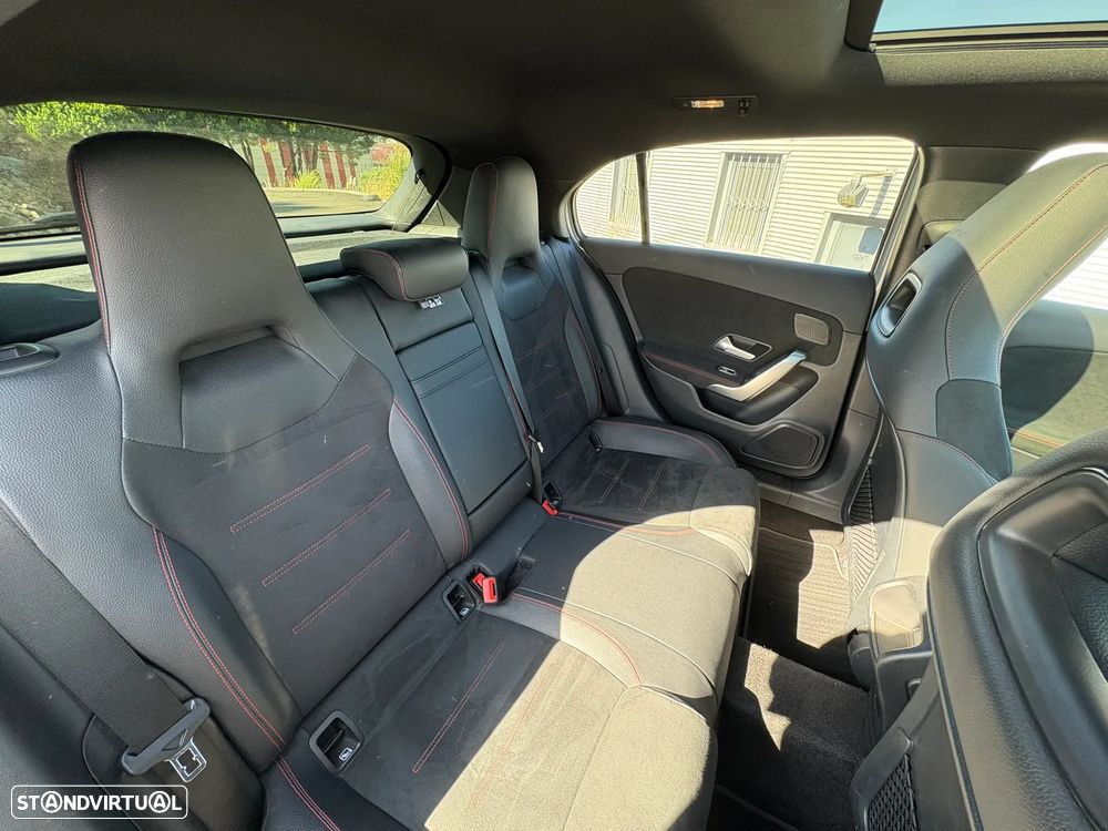 Mercedes-Benz A 250 e AMG Line - 22