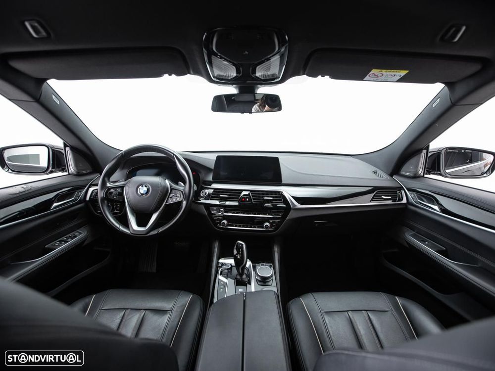 BMW 620 Gran Turismo d Line Luxury - 7