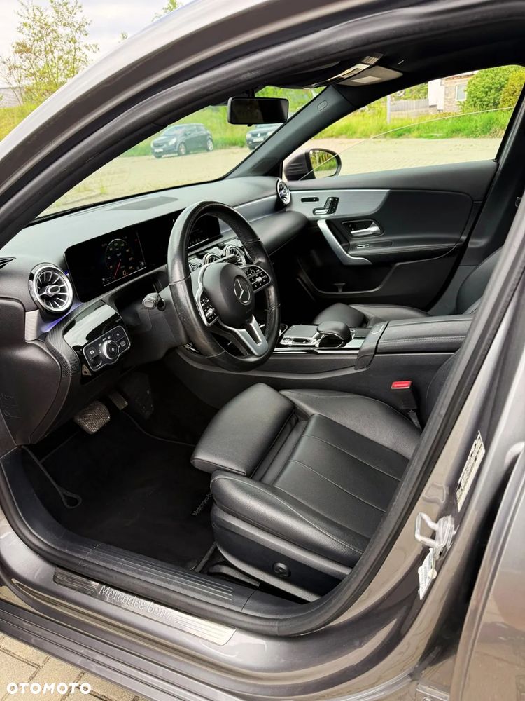 Mercedes-Benz Klasa A 220 4Matic 7G-DCT - 12