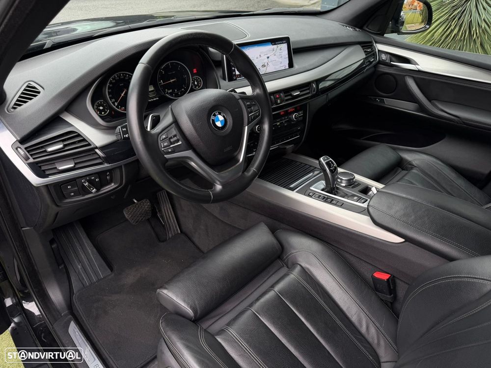BMW X5 25 d sDrive Comfort 7L - 3
