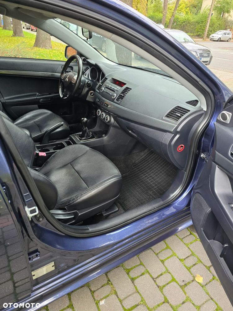 Mitsubishi Lancer 1.8 Inform - 34