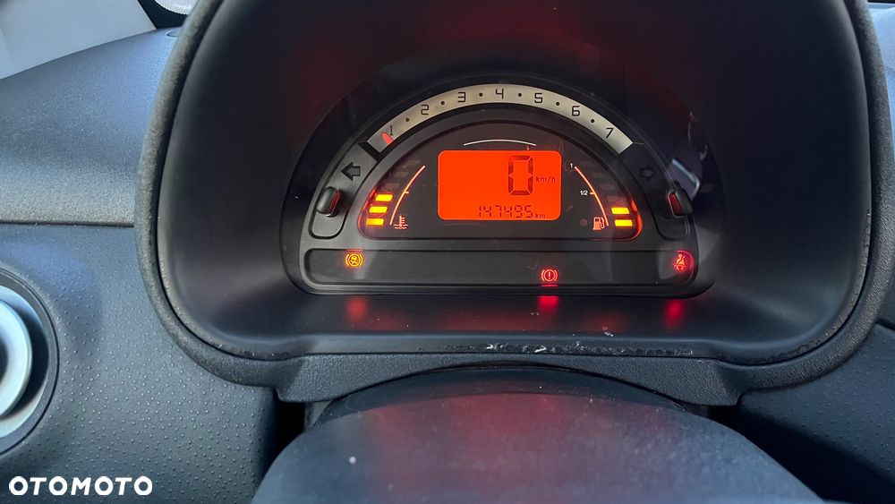 Citroën C2 1.1 X - 12