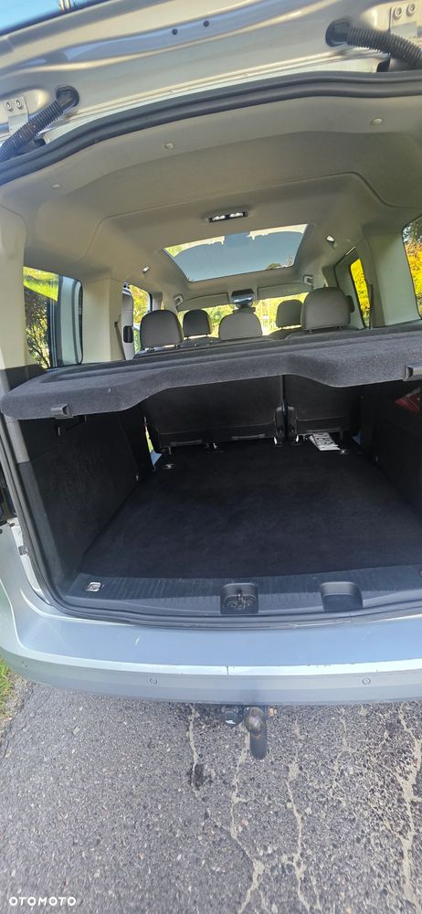 Ford Tourneo Connect 2.0 EcoBlue Titanium - 16