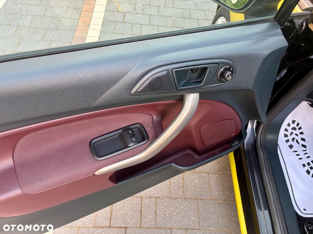 Ford Fiesta 1.25 Gold X - 11