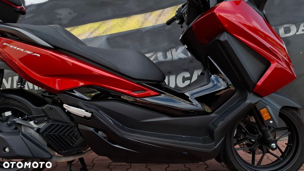 Honda NSS - 11