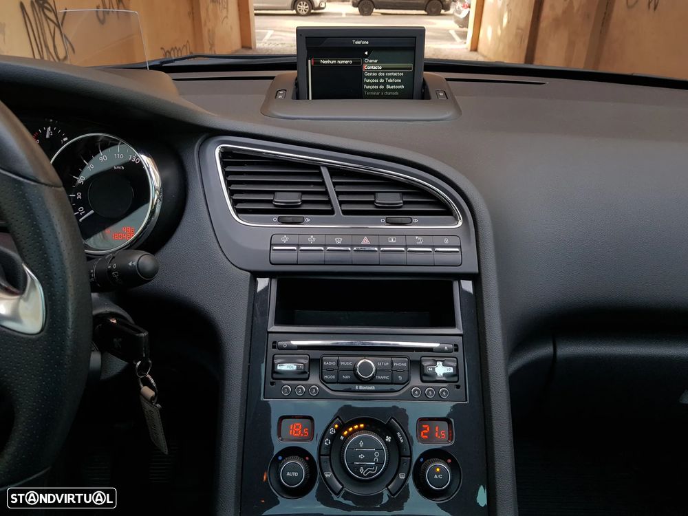 Peugeot 5008 1.6 BlueHDi Allure J17 - 19