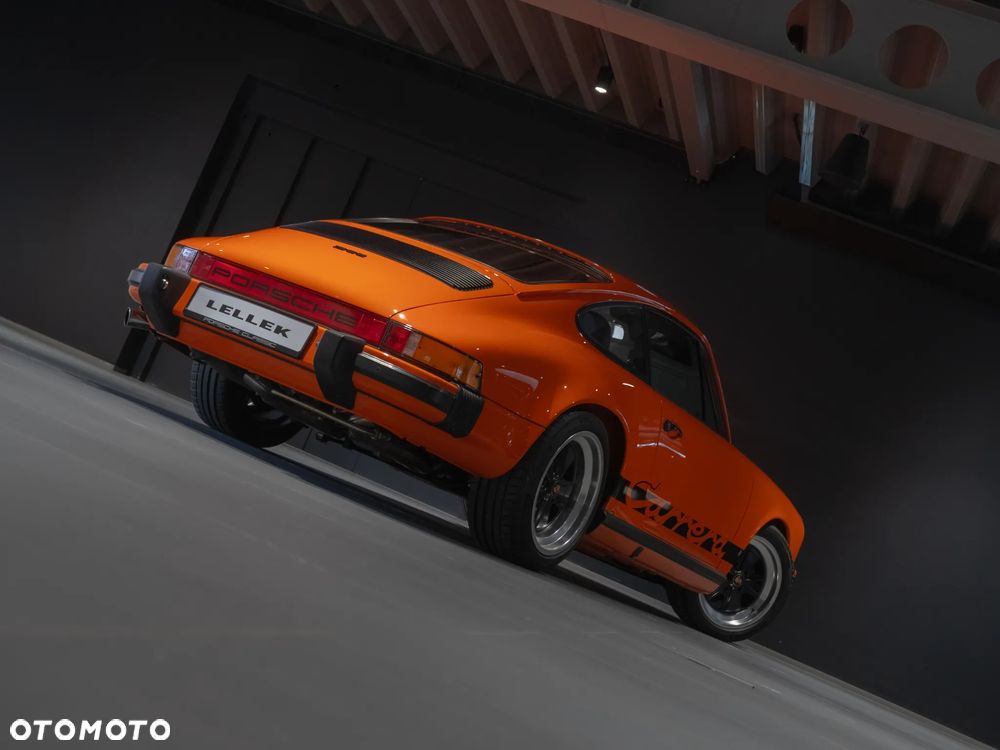 Porsche 911 - 13