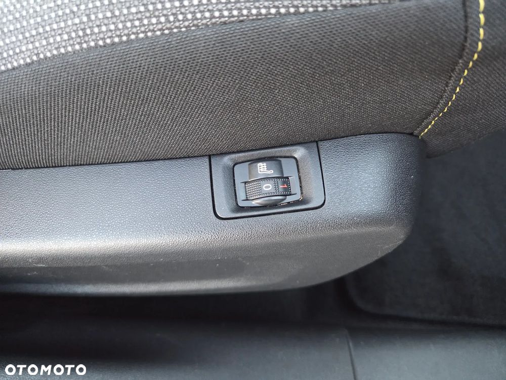 Citroën C3 1.6 BlueHDi Shine S&S - 19