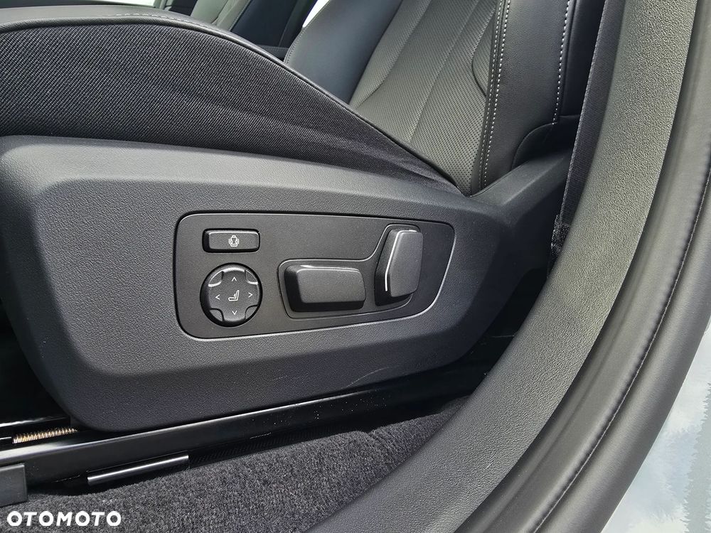 BMW X3 xDrive20d mHEV - 9
