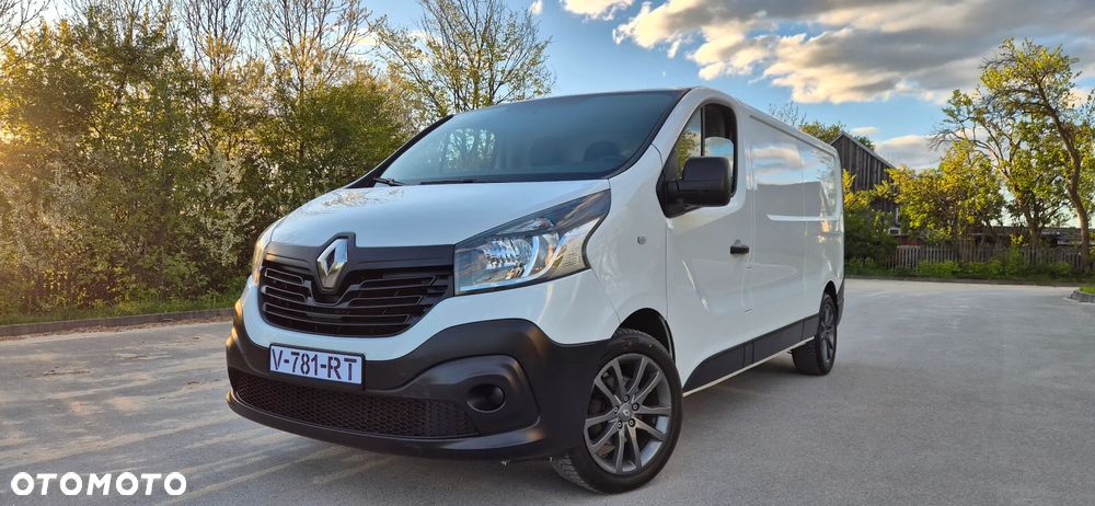 Renault Trafic - 2