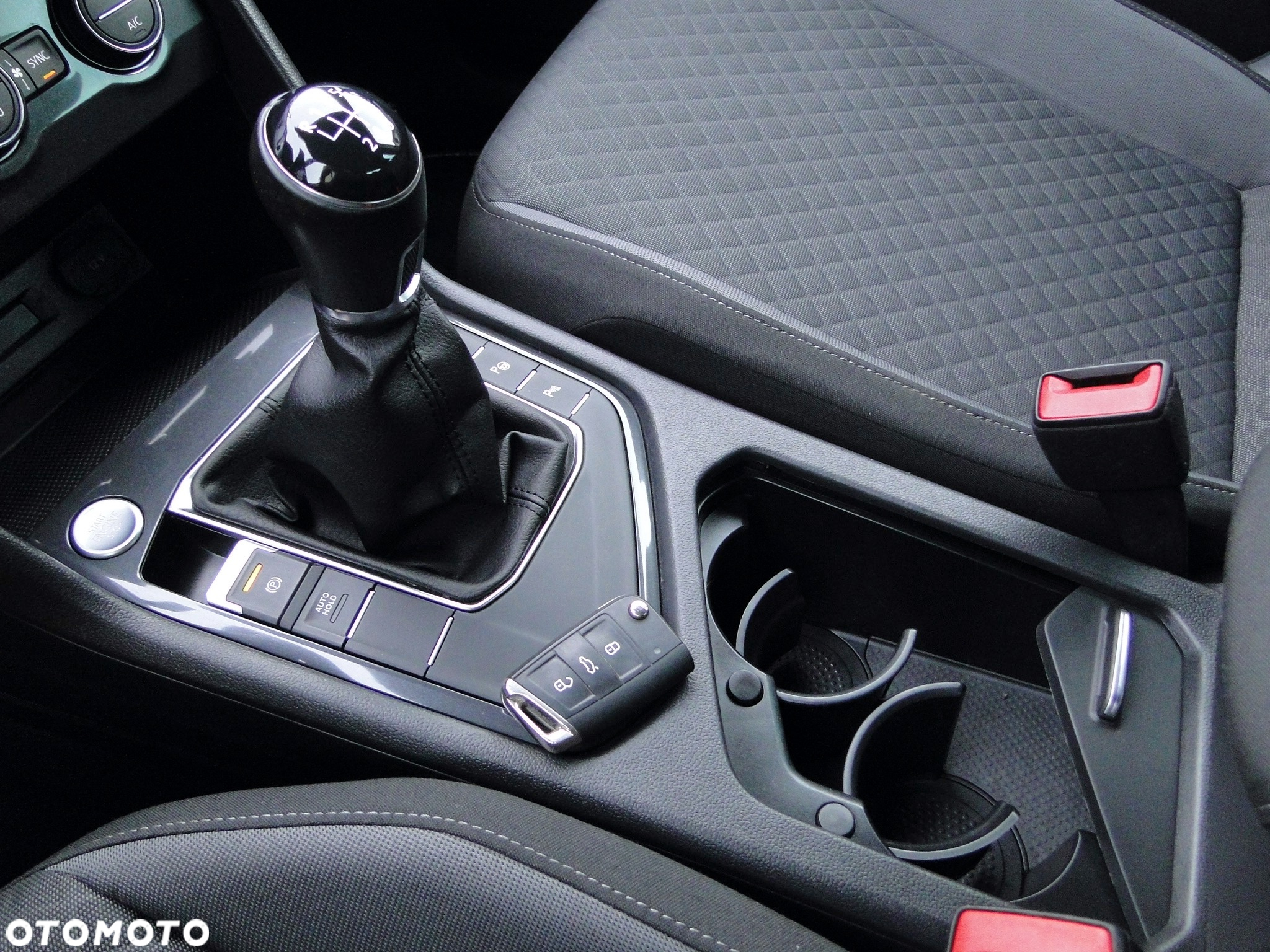 Volkswagen Tiguan 2.0 TDI BMT SCR Comfortline - 22