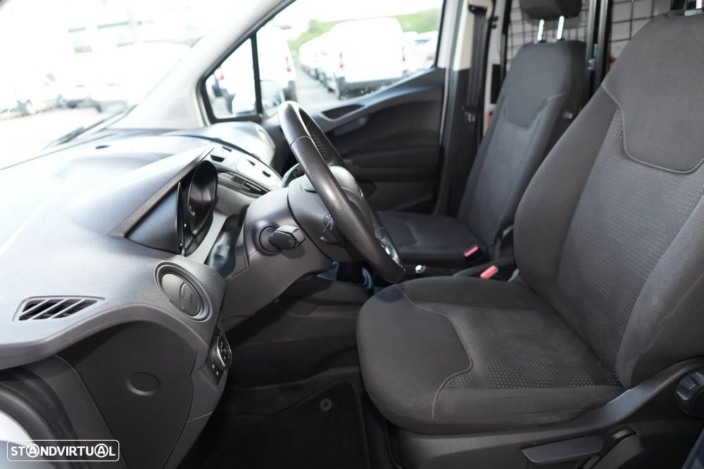 Ford Transit Courier 1.5TDCI 100cv - 10