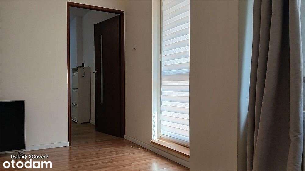 Dwa osobne p je 49m2 z garażem, Forty Bema.