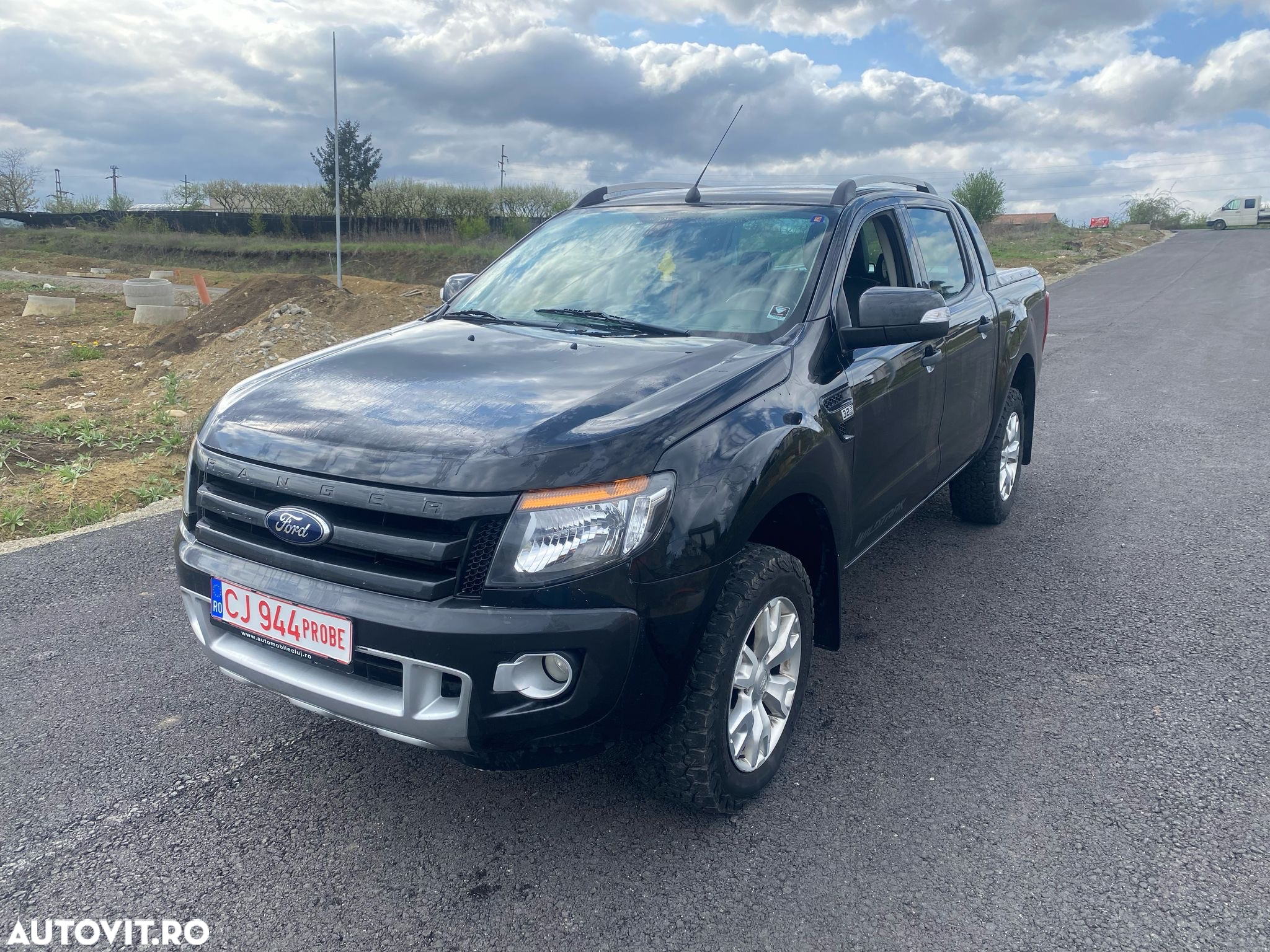 Ford Ranger Pick-Up 3.2 Duratorq 200 CP 4x4 Cabina Dubla Wildtrack Aut. - 9