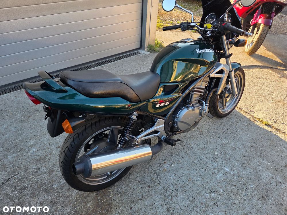 Kawasaki ER - 10