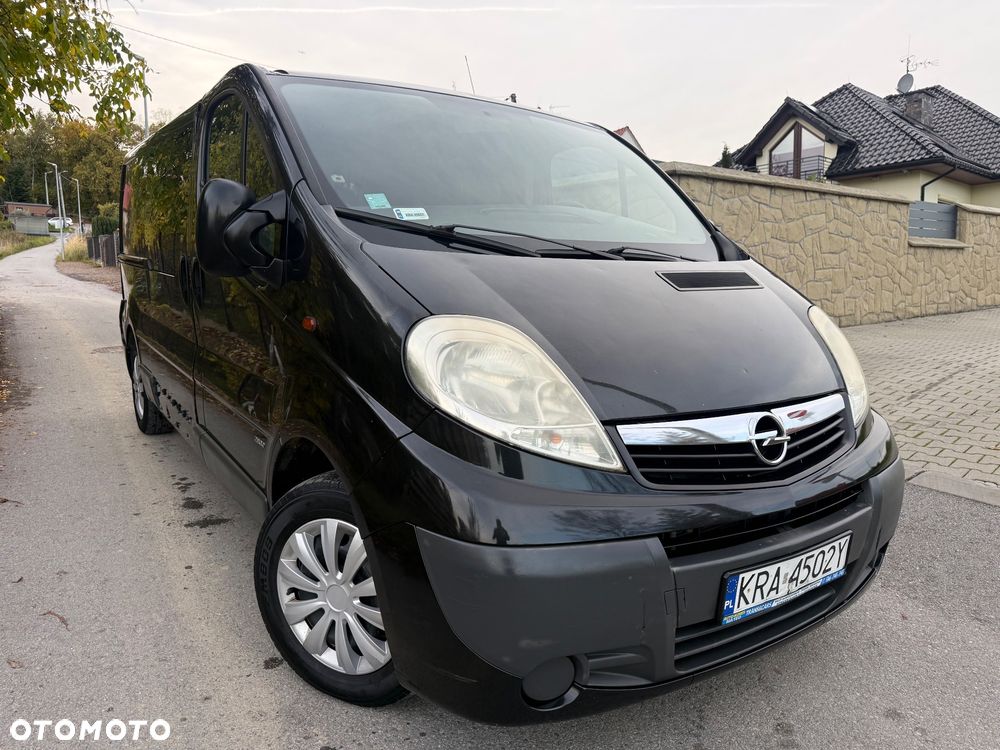 Opel Vivaro - 26