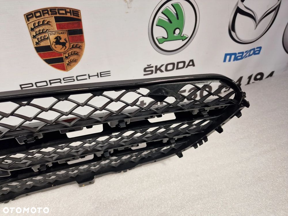 MERCEDES GLC W253 15- AMG ATRAPA / GRILL PRZEDNI PRZÓD , NA / POD KAMERĘ , NR A2538806801 , NR AUKCJI GL816 - 19