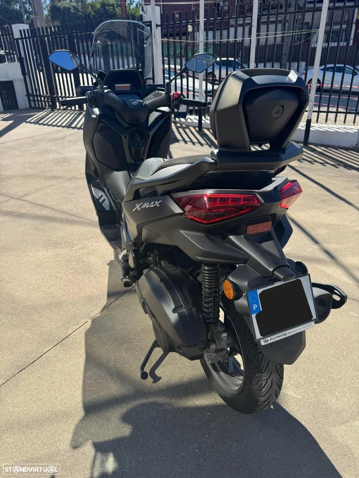 Yamaha X-Max Tech Max - 6