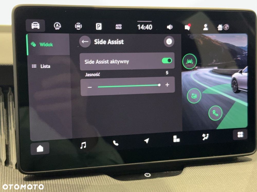 Skoda Superb 2.0 TDI SCR Essence DSG - 34