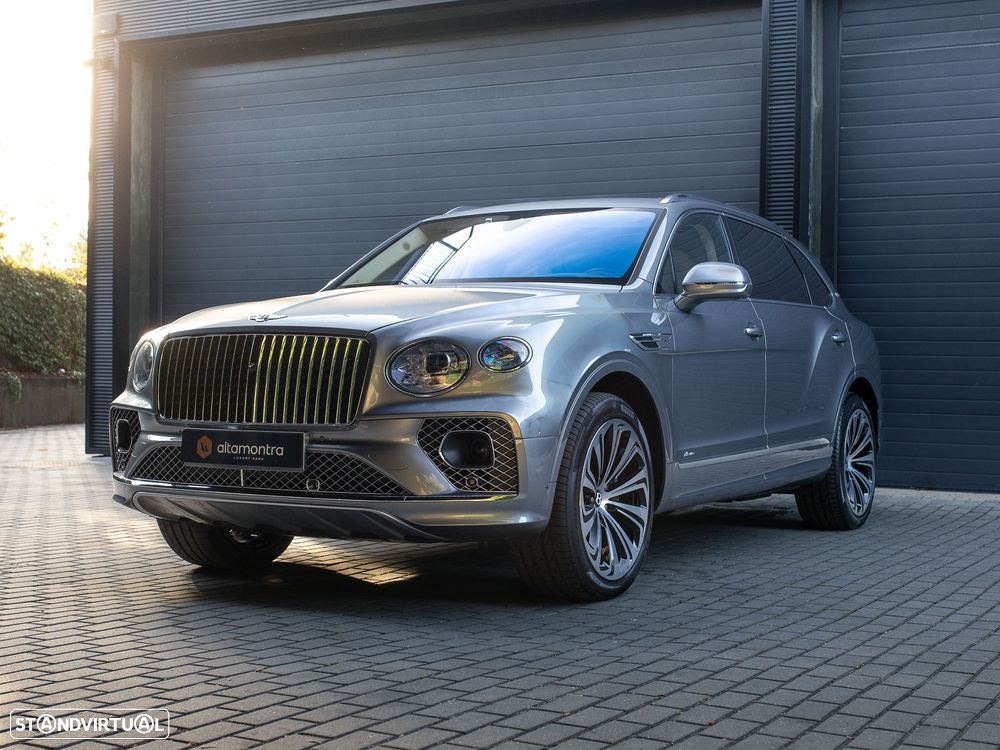 Bentley Bentayga EWB V8 Azure - 4