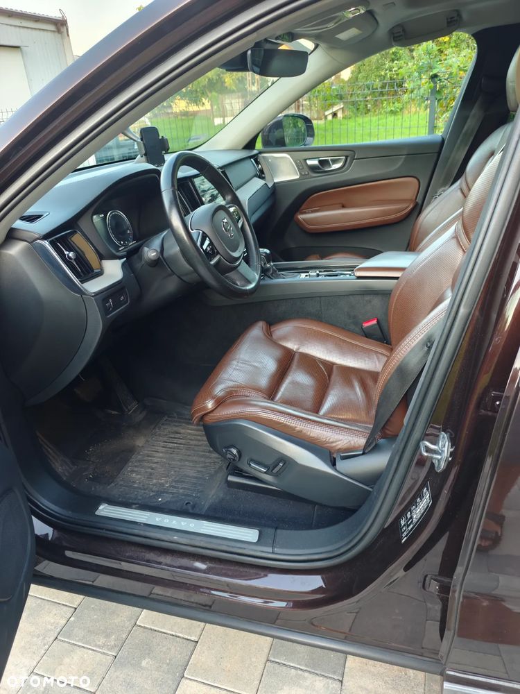 Volvo XC 60 T6 AWD Inscription - 8