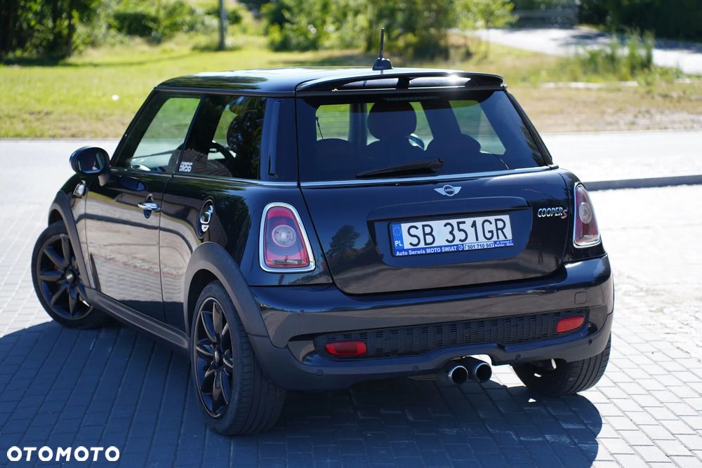 MINI Cooper S Standard - 8