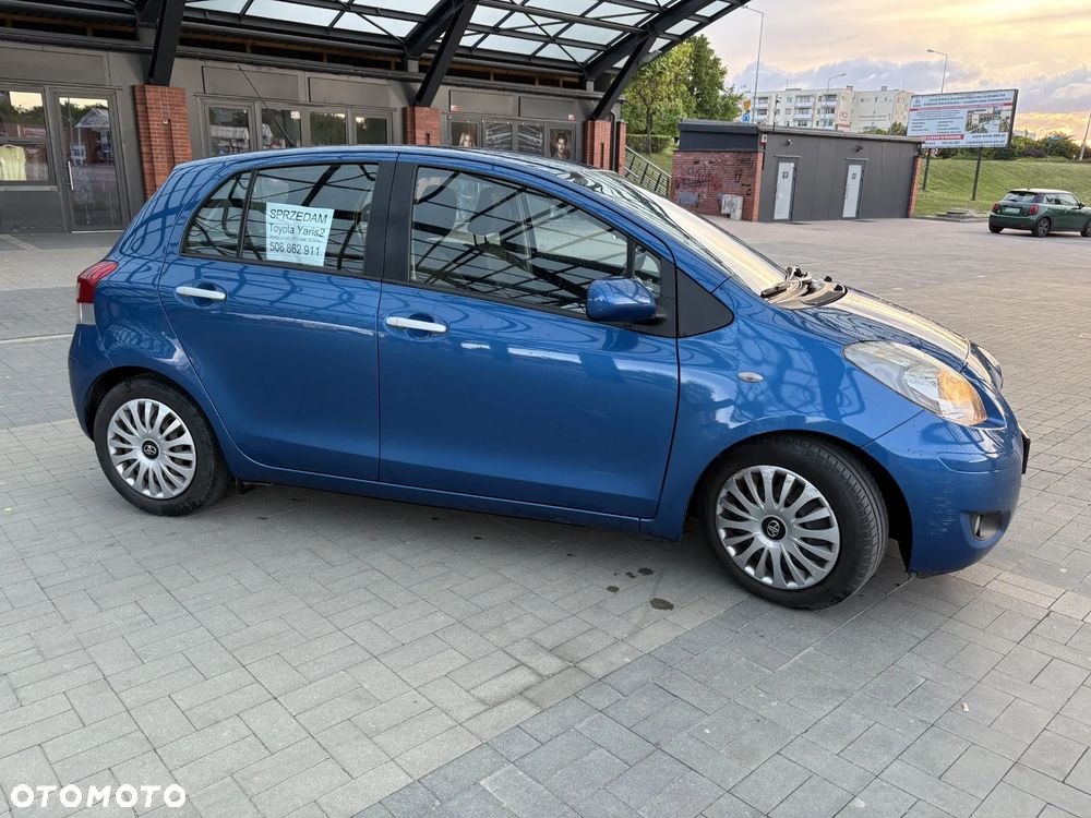 Toyota Yaris 1.33 Sol - 4